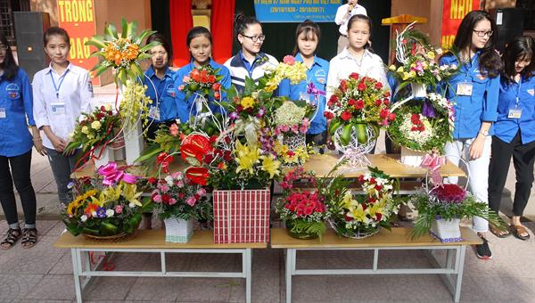 Tin hoạt động chào mừng ngày 20-10-2017