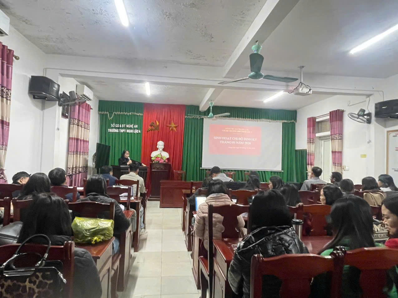 z7413515588041 9e2d513781765be75b9460fc929fbc4a