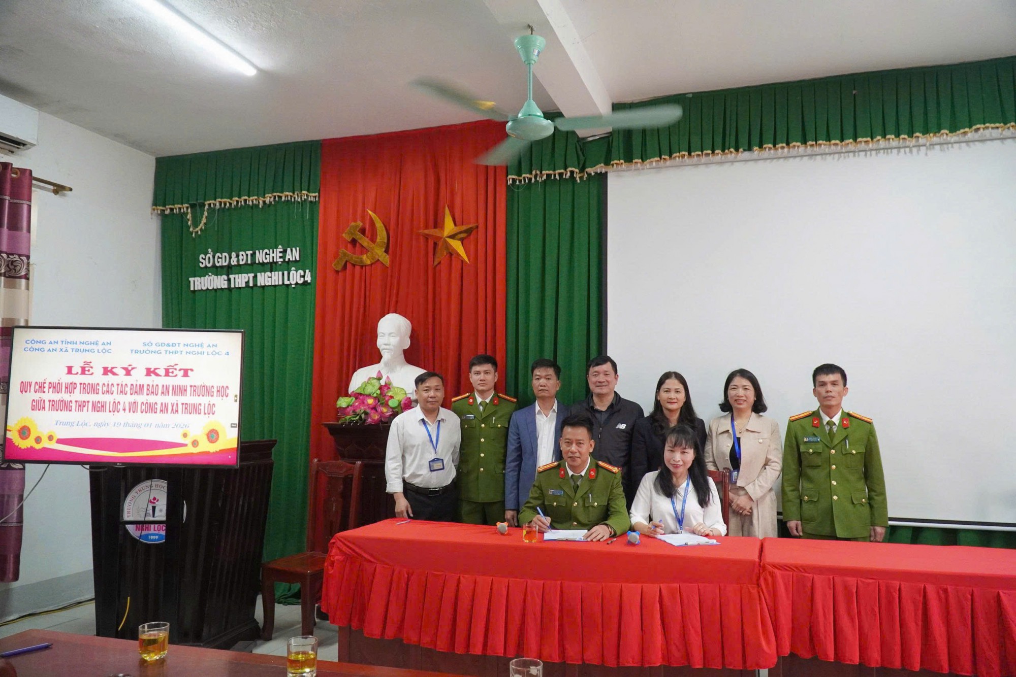 z7445284956432 ba85a0cc4d23e15e4ab78fb699a3c1aa