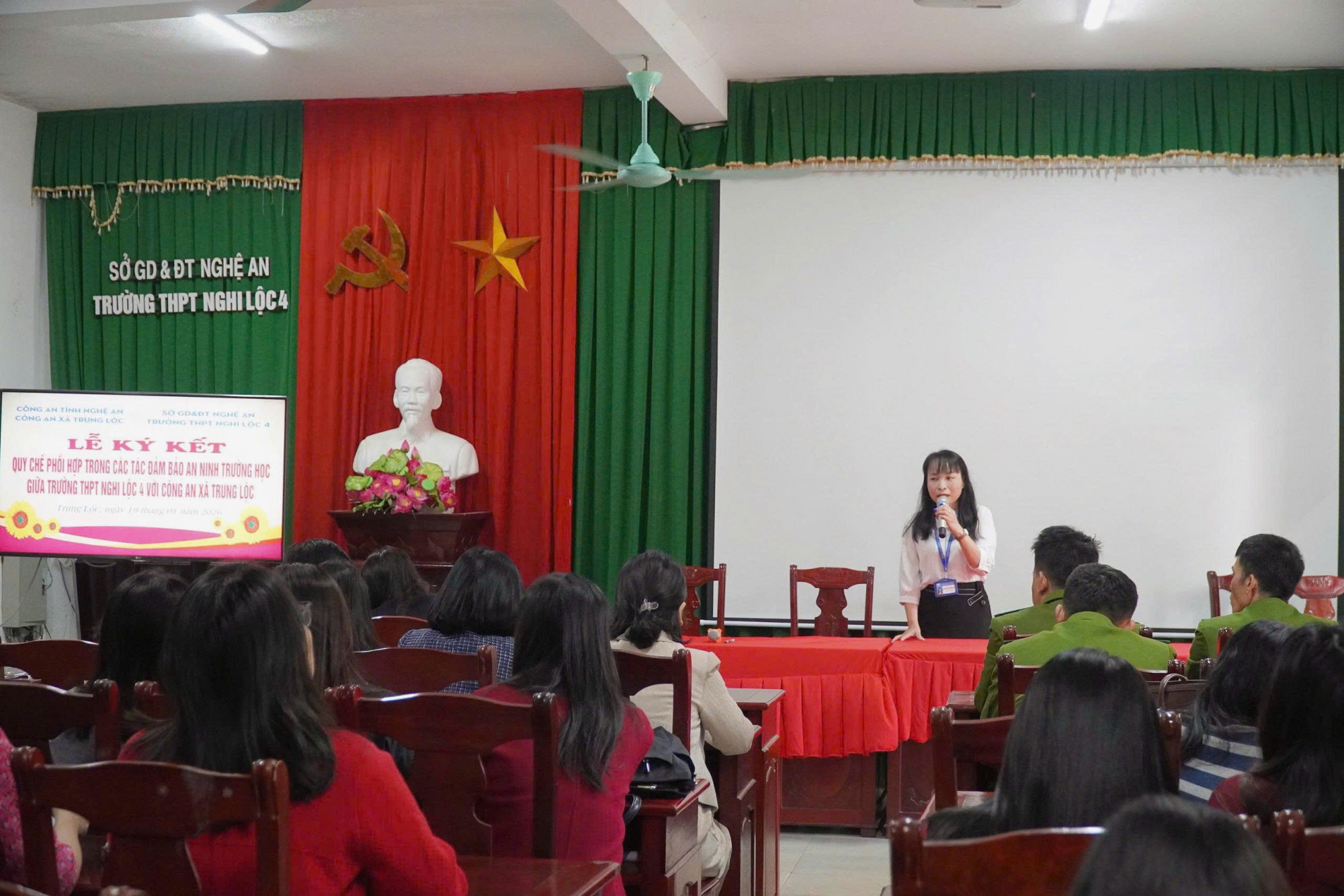 z7445284988104 b75182f636b691fa829adcd38c5de310