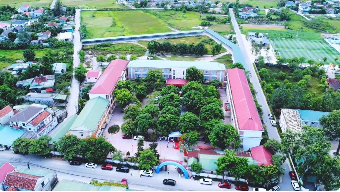 HAI MƯƠI NĂM NGÀY TRỞ VỀ – HỘI KHÓA NIÊN KHÓA 2003–2006: TRI ÂN THẦY CÔ, TIẾP NỐI TRUYỀN THỐNG