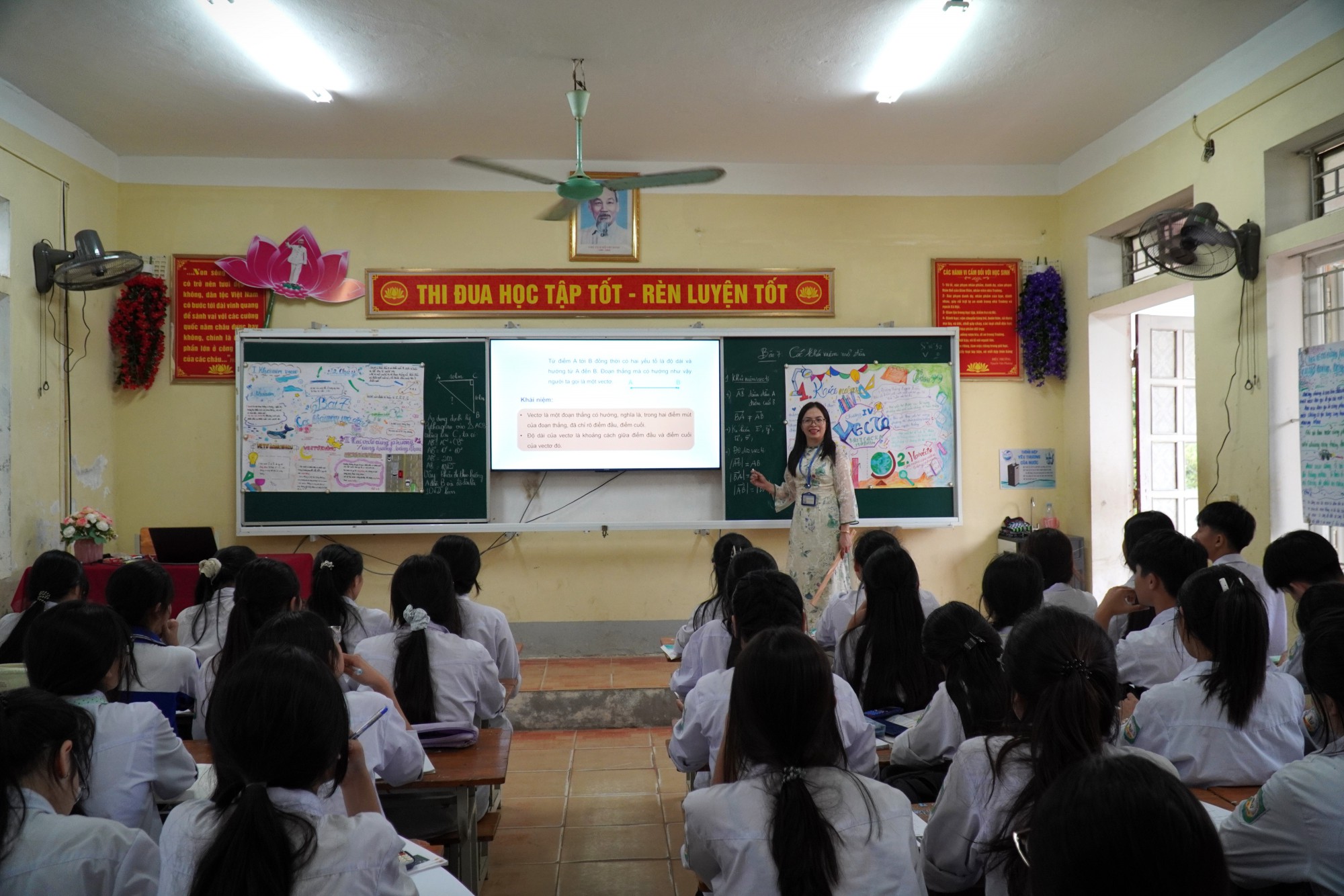 TRƯỜNG THPT NGHI LỘC 4 TỔ CHỨC THÀNH CÔNG HỘI GIẢNG HỌC KỲ I NĂM HỌC 2026–2027