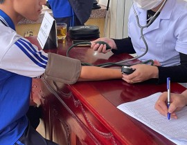 CHĂM SÓC SỨC KHỎE CHO HỌC SINH ĐẦU NĂM HỌC 2025-2026